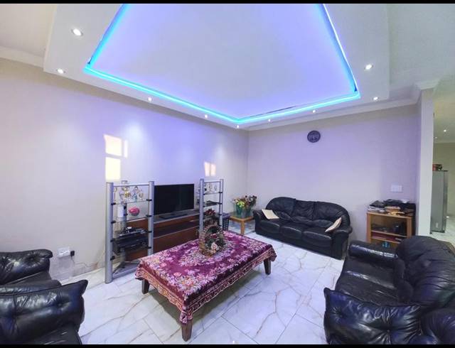 3 BEDROOM PROPERTY TO RENT IN RASLOUW
